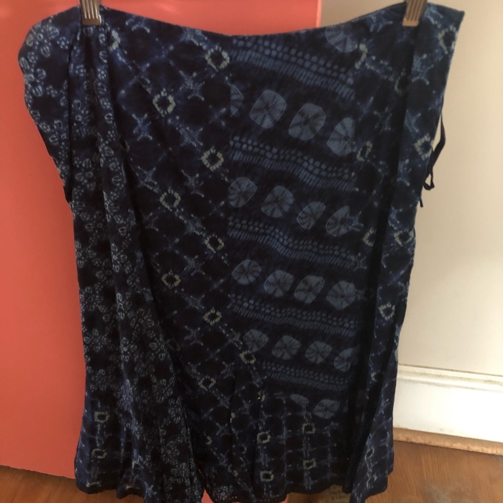 Women’s skirt